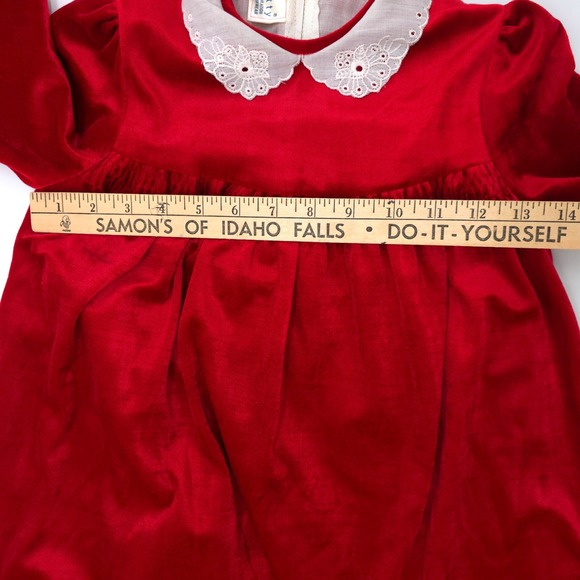 Vintage Kitty New Creation Red Velvet Dress Girls Size 7 Lace Collar - Picture 4 of 5